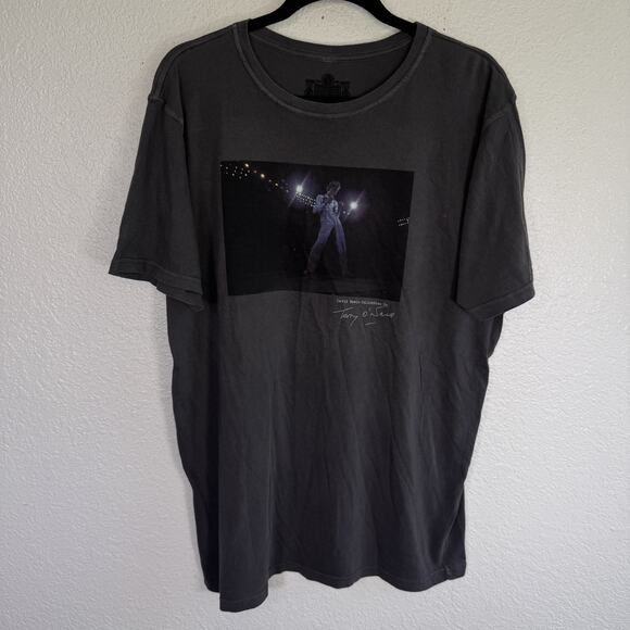 David Bowie Shirt Mens Large XL Terry O'Neill Graphic Rock Band Tee Music Tshirt - Picture 1 of 7